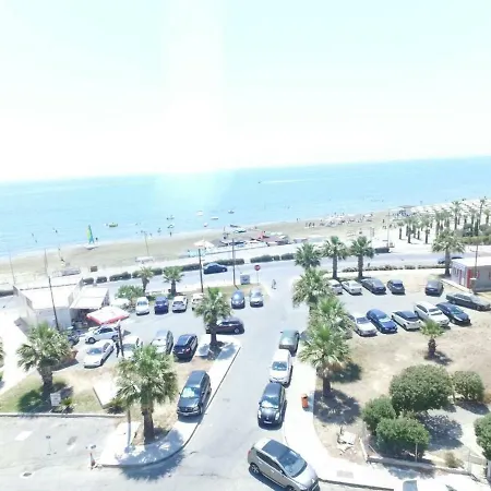 Zorbas No 3 Apartment *